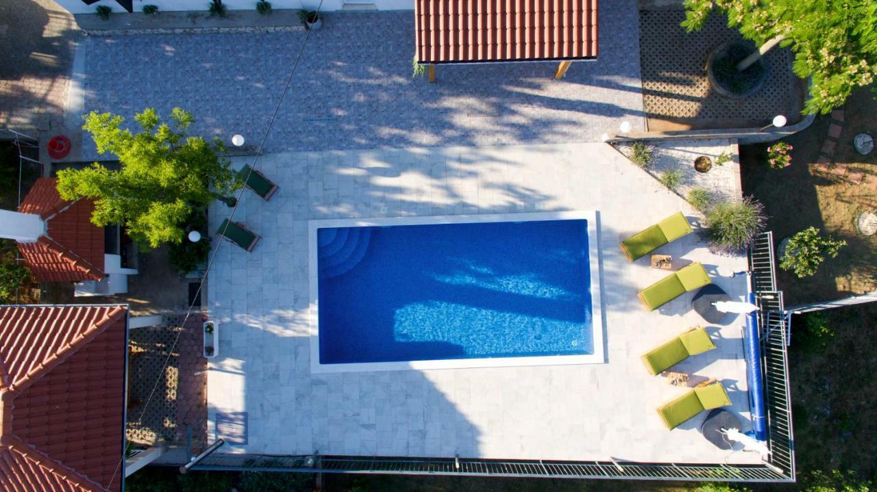 Holiday Home Koprivno エクステリア 写真